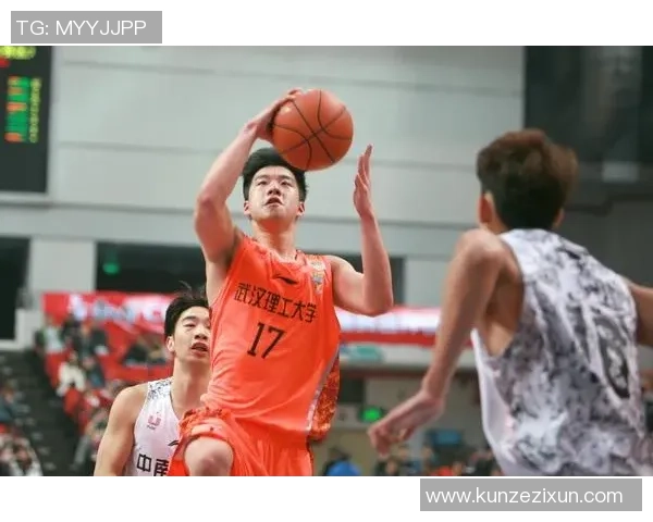 杭州篮球队在耐力排行榜中荣获第三名展现出强大实力与团队精神 杭州篮球队在耐力排行榜中荣获第三名展现出强大实力与团队精神