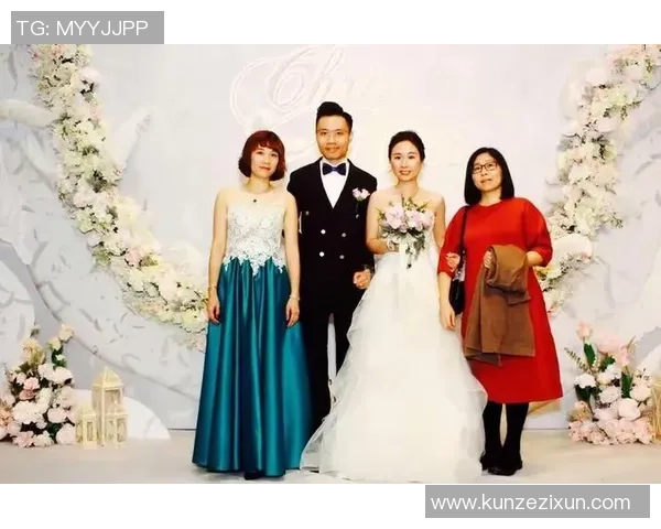 郎才女貌足球明星的爱情故事与职业生涯交织的精彩瞬间